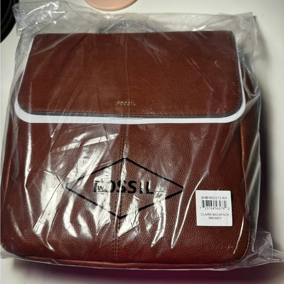 Fossil Claire Leather Backpack NWT - Picture 5 of 6